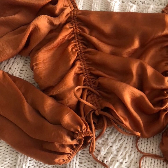 Blouse - Picture 2 of 3